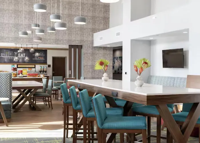 Hampton Inn & Suites Cadillac